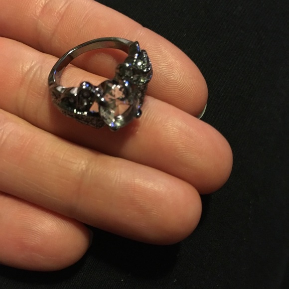 ❤️❤️❤️❤️❤️RING - Picture 4 of 5